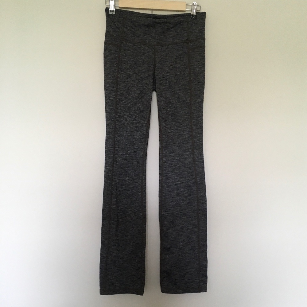 Athleta Straight Up Yoga Pants Sz S Black Heather Gray Style 919179 Hiking Gym